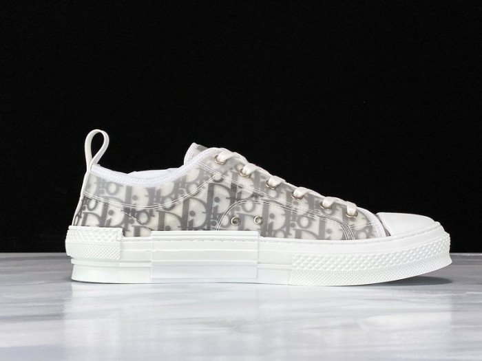 b23 oblique low top sneaker