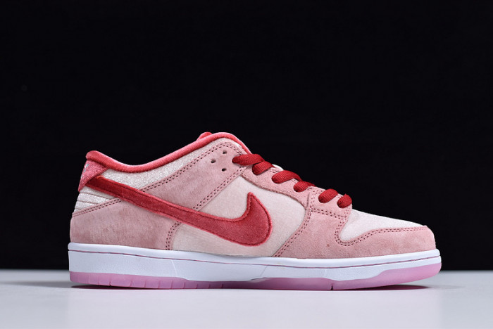 nike sb dunk low strangelove skateboards ct2552-800