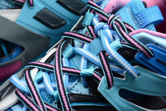 balen track pink and blue 542023 w1gb1 9085