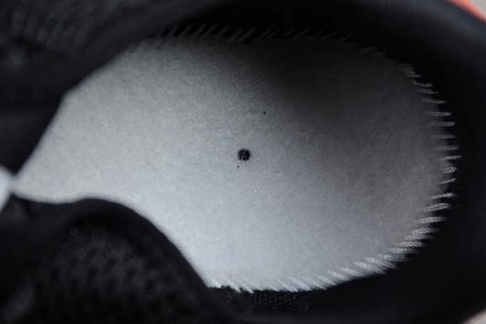 Nike Air Max 270 “Hot Punch” black AH8050-010