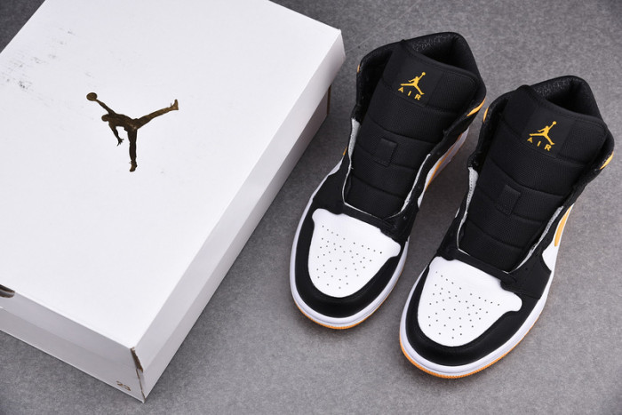 air jordan 1 mid cv5276-107