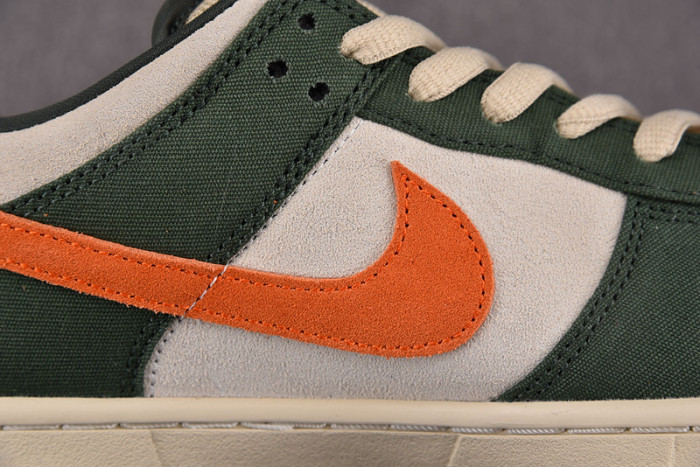 nike sb dunk low eire