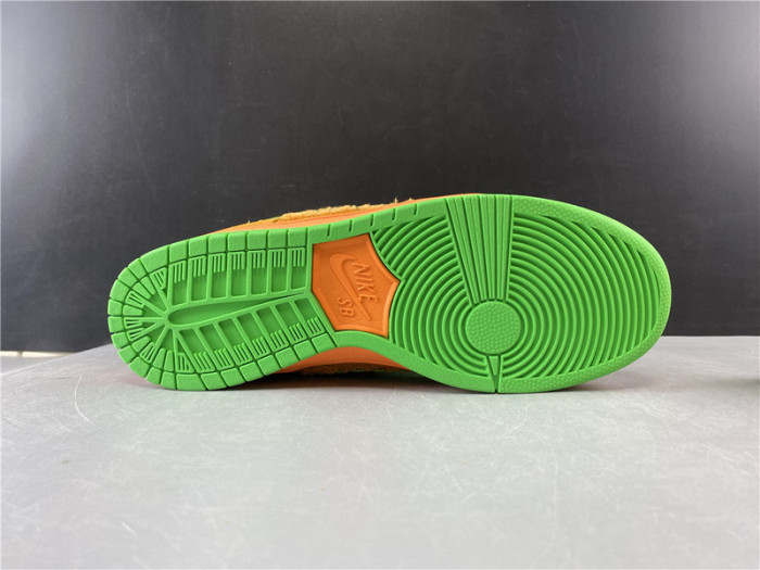nike sb dunk low grateful dead "orange bear" cj5378-800