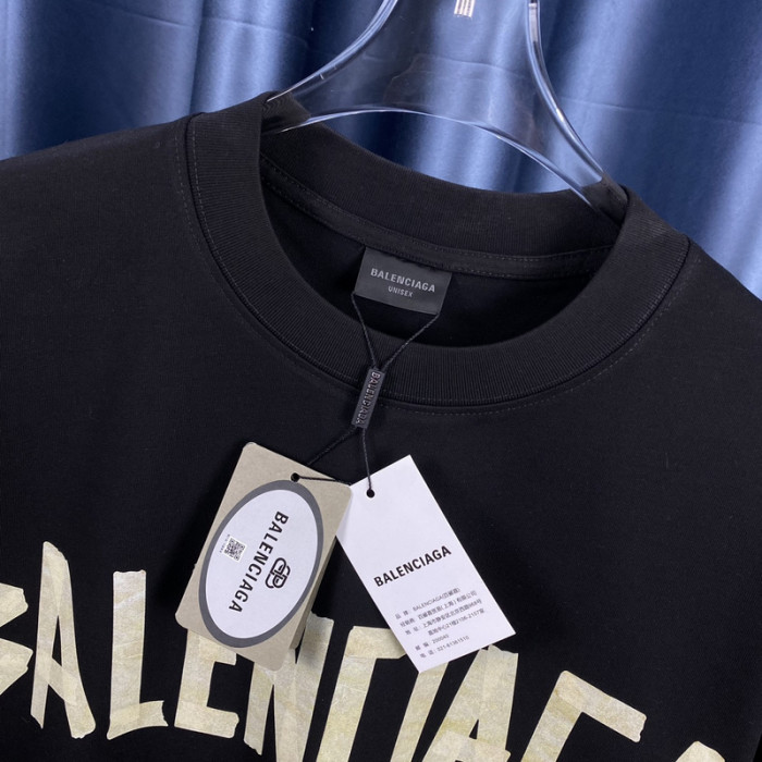 Ba*len*cia*ga t-shirts