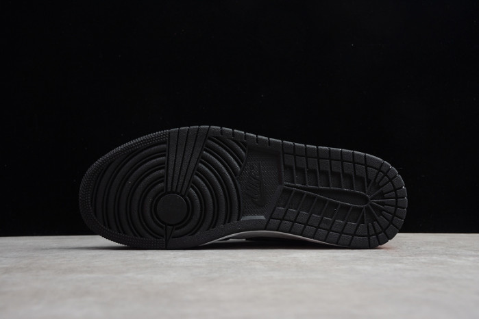 air jordan 1 mid fearless F**etasm cu2802-100