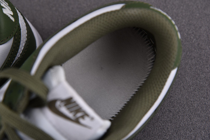 nike dunk low medium olive