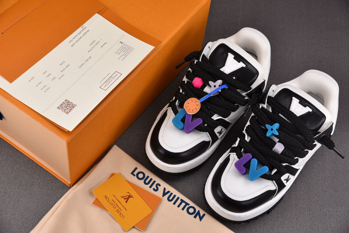 l&v trainer maxi black