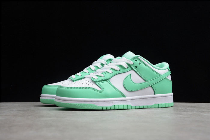 nike dunk low green glow dd1503-105