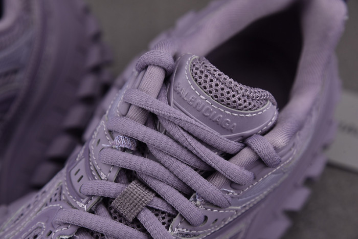 Ba*len*cia*ga defender purple