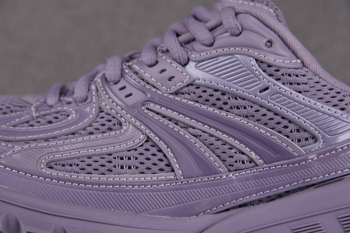 Ba*len*cia*ga defender purple