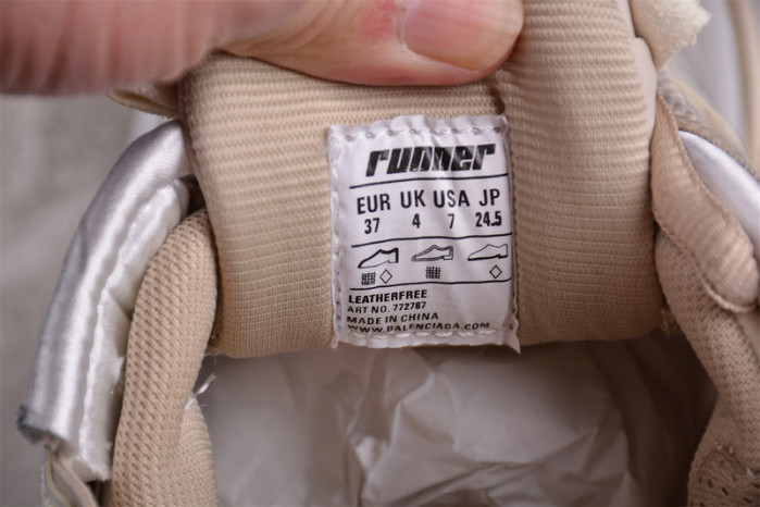 Ba*len*cia*ga runner 3000010