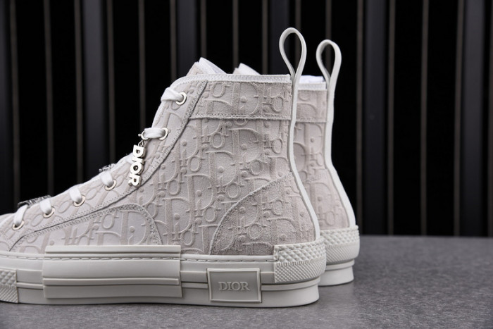 b23 oblique high top sneaker