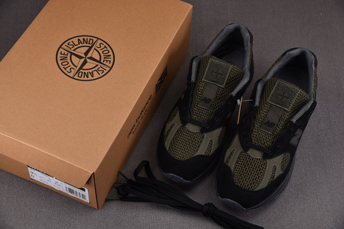 new balance 991v2 miuk stone island black
