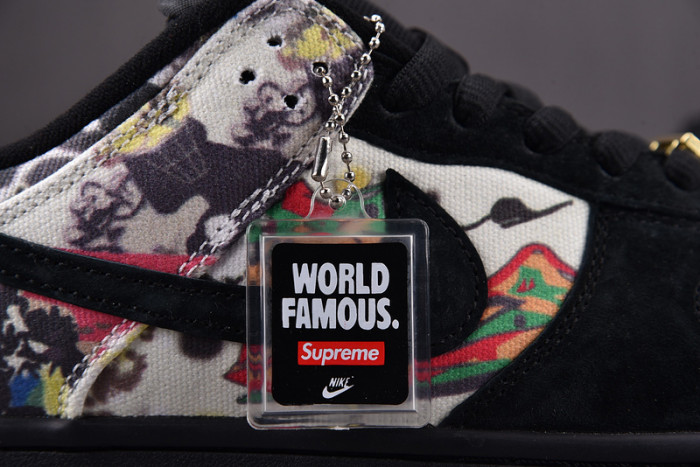 nike sb dunk low S*p*e rammellzee