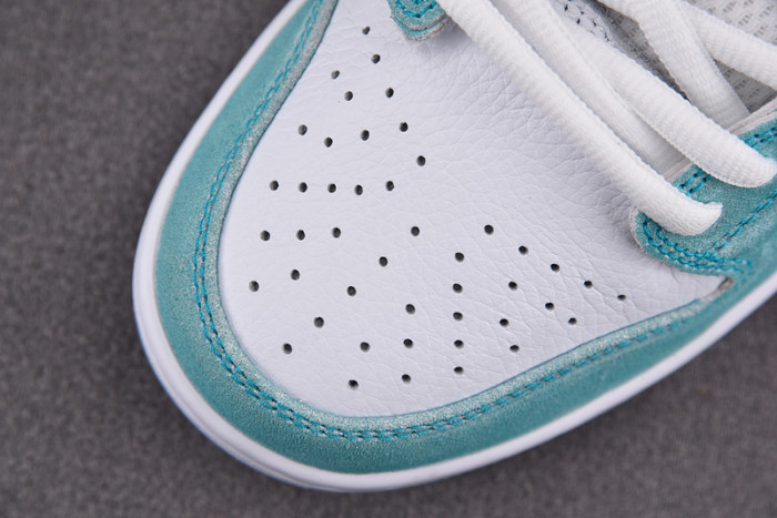 nike sb dunk low april skateboards