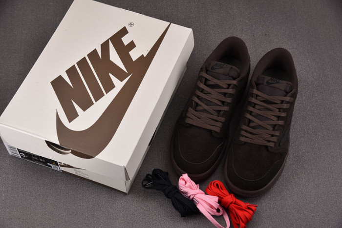 Kids Jordan 1 Retro Low OG SP Travis Scott Velvet Brown DO5442-202