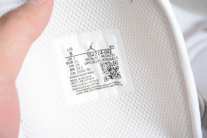 jordan 1 mid linen 554724-082