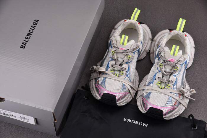 Ba*len*cia*ga 3xl 1000012