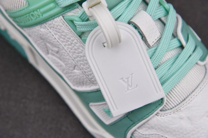 lou1s vu1tton sneakers