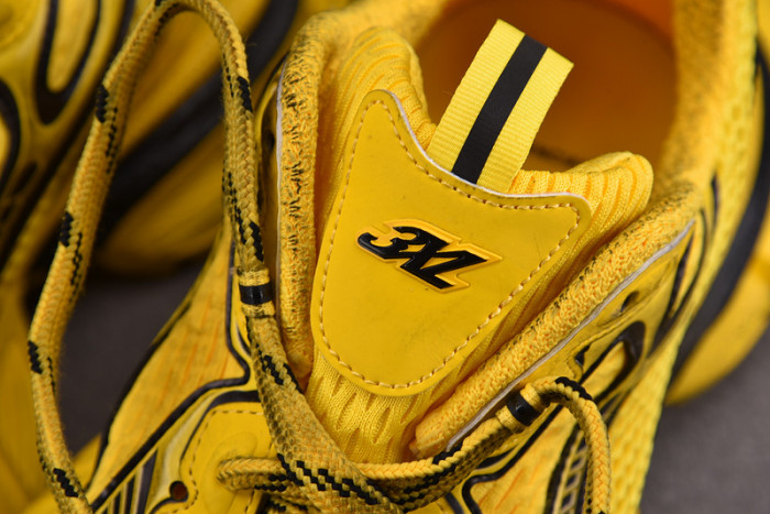 Ba*len*cia*ga 3xl 1000015