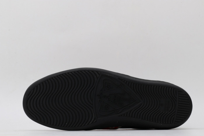 G*u*i sneaker g1000031