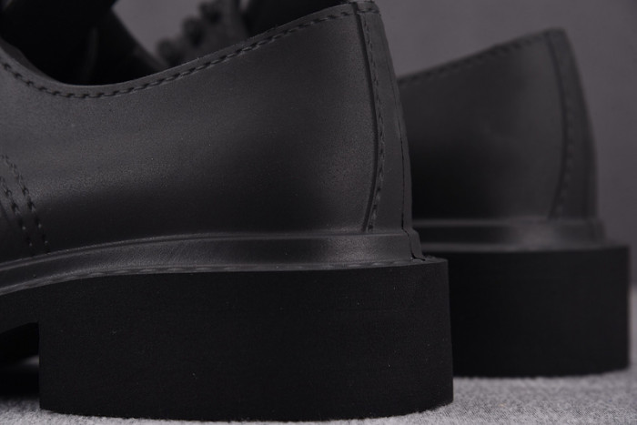 Ba*len*cia*ga xl army derby shoes full eva