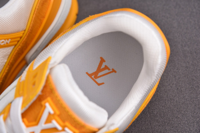 lou1s vu1tton sneakers