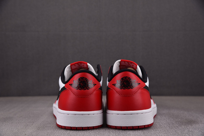 jordan 1 retro low chicago