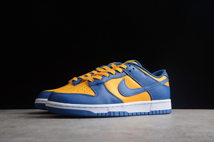 nike dunk low ucla