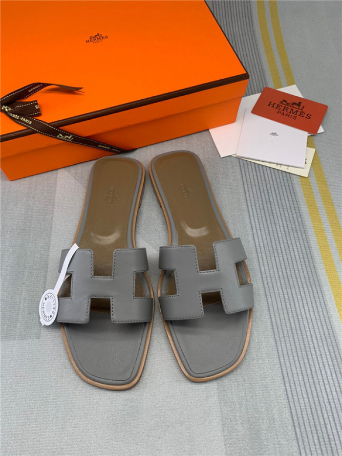 h*rmes sandals 800021