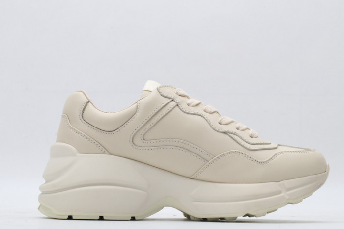 G*u*i sneaker g1000058