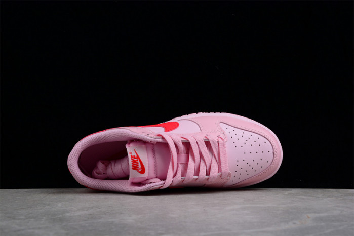 nike dunk low triple pink (ps)