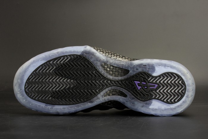 nike air foamposite one “eggplant” black/ varsity purple mens 314996-008