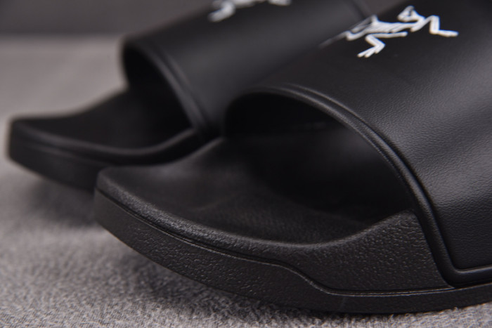 Arcteryx Slipper A1000021