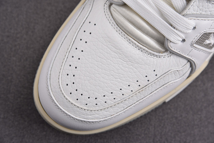 lou1s vu1tton sneakers