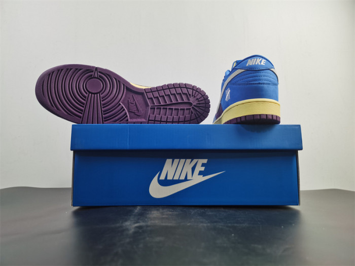 undefeated x nike dunk low dh6508-400