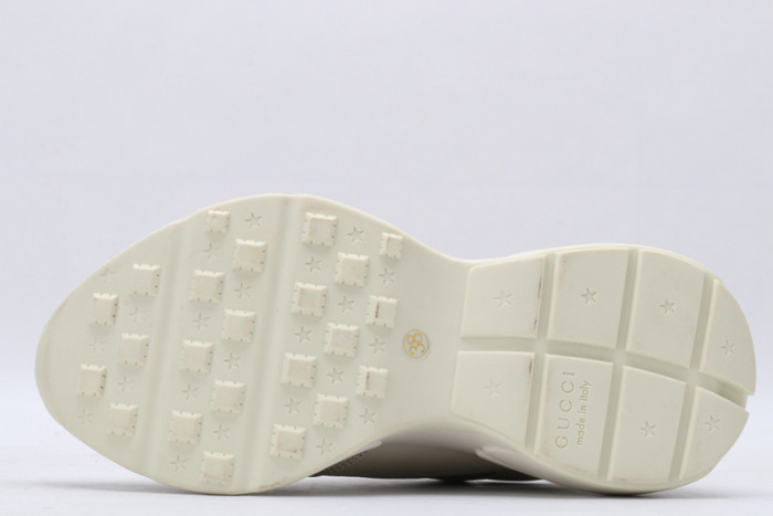 G*u*i sneaker g1000057