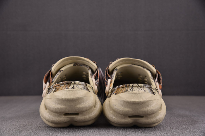 salehe bembury x Cr*0*s pollex clog 207393-839