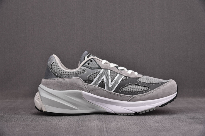 NEW BALANCE 990 V6 NB000015