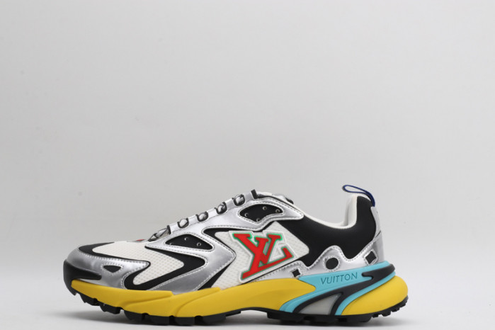 lv runner tatic sneaker
