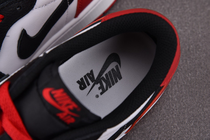 air jordan 1 low og "black toe"