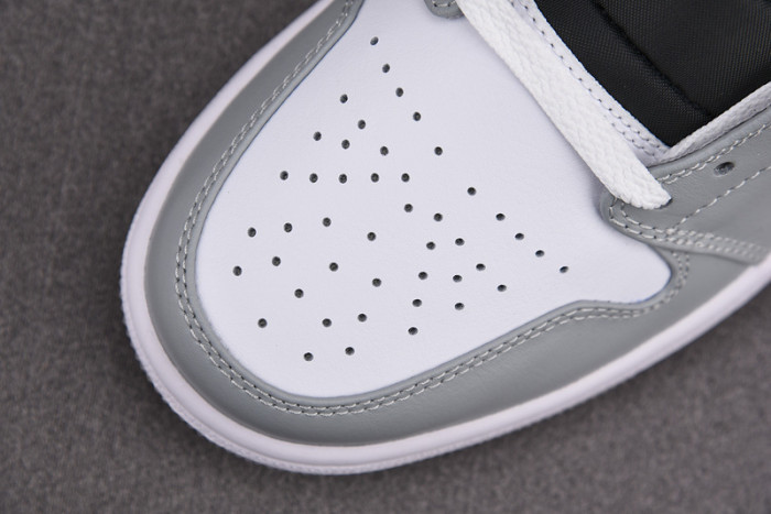 air jordan 1 mid light smoke grey 554724-078