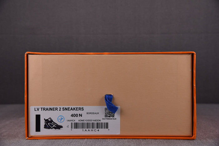 lou1s V*t*n trainer top