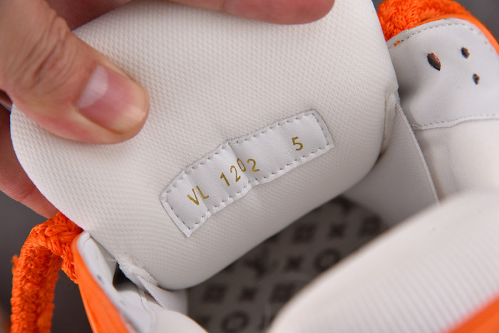 l&v trainer maxi orange