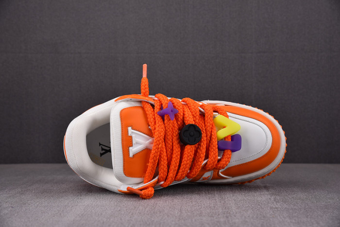 l&v trainer maxi orange