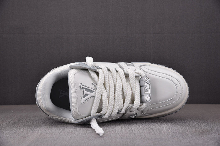 l&v trainer maxi gris