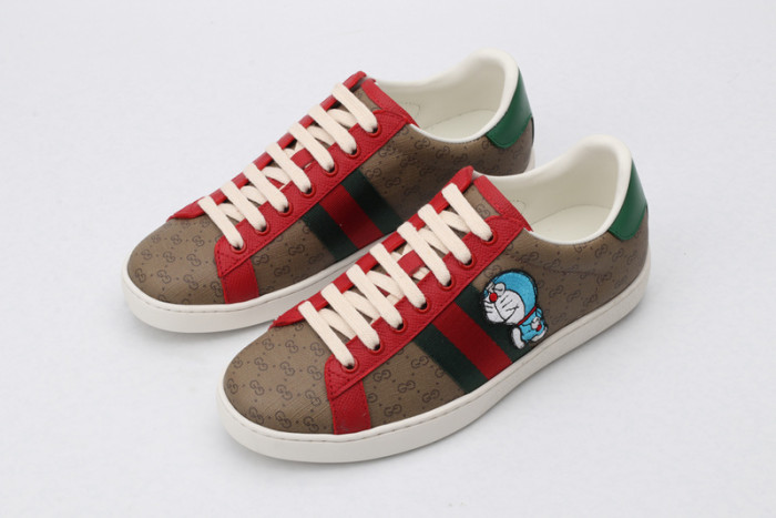 G*u*i sneaker g1000029