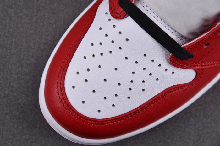 air jordan 1 retro high og chicago (2015) 555088-101