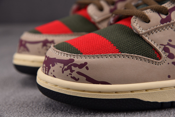 nike sb dunk low freddy krueger